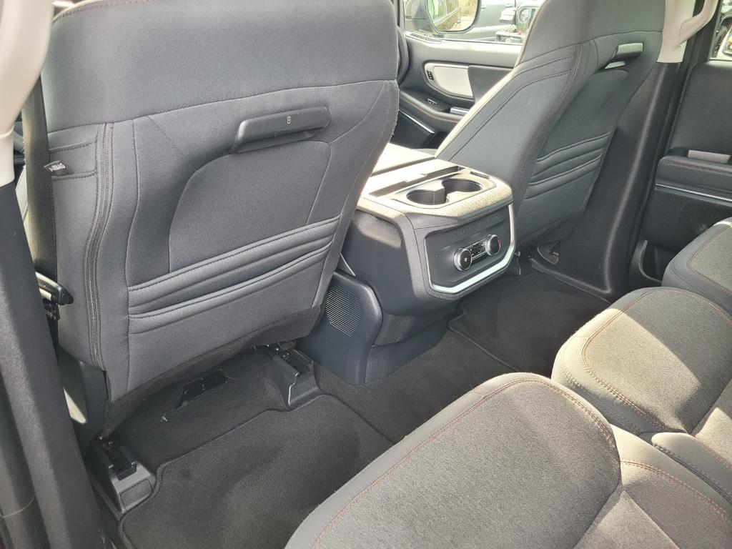 used 2025 Ford Expedition car, priced at $51,877