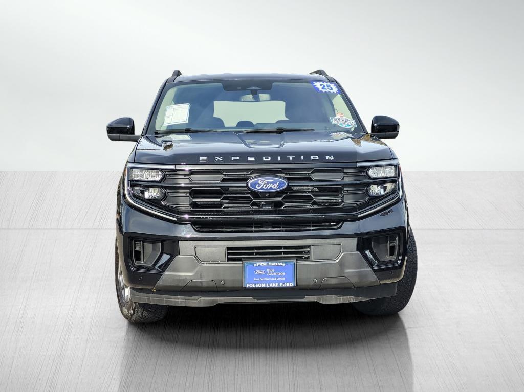 used 2025 Ford Expedition car, priced at $51,877