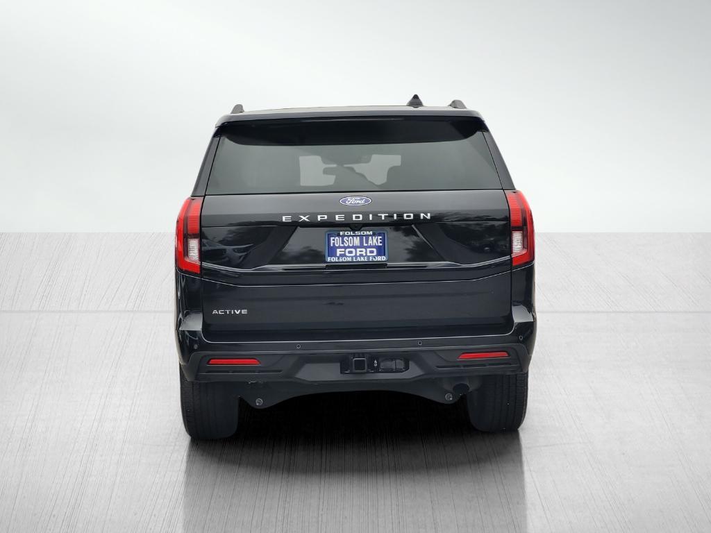 used 2025 Ford Expedition car, priced at $57,188