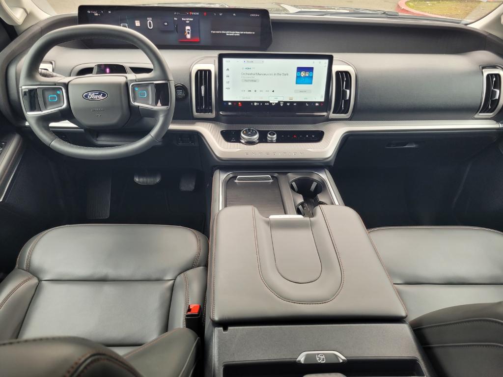 used 2025 Ford Expedition car, priced at $57,188