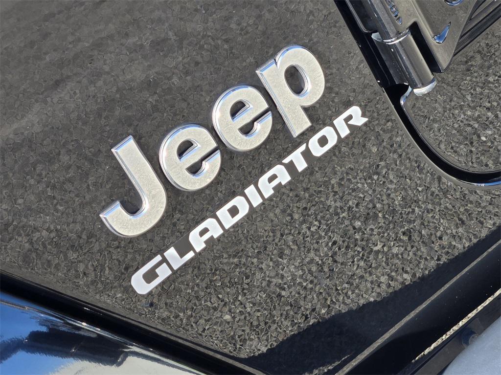 used 2020 Jeep Gladiator car, priced at $24,727