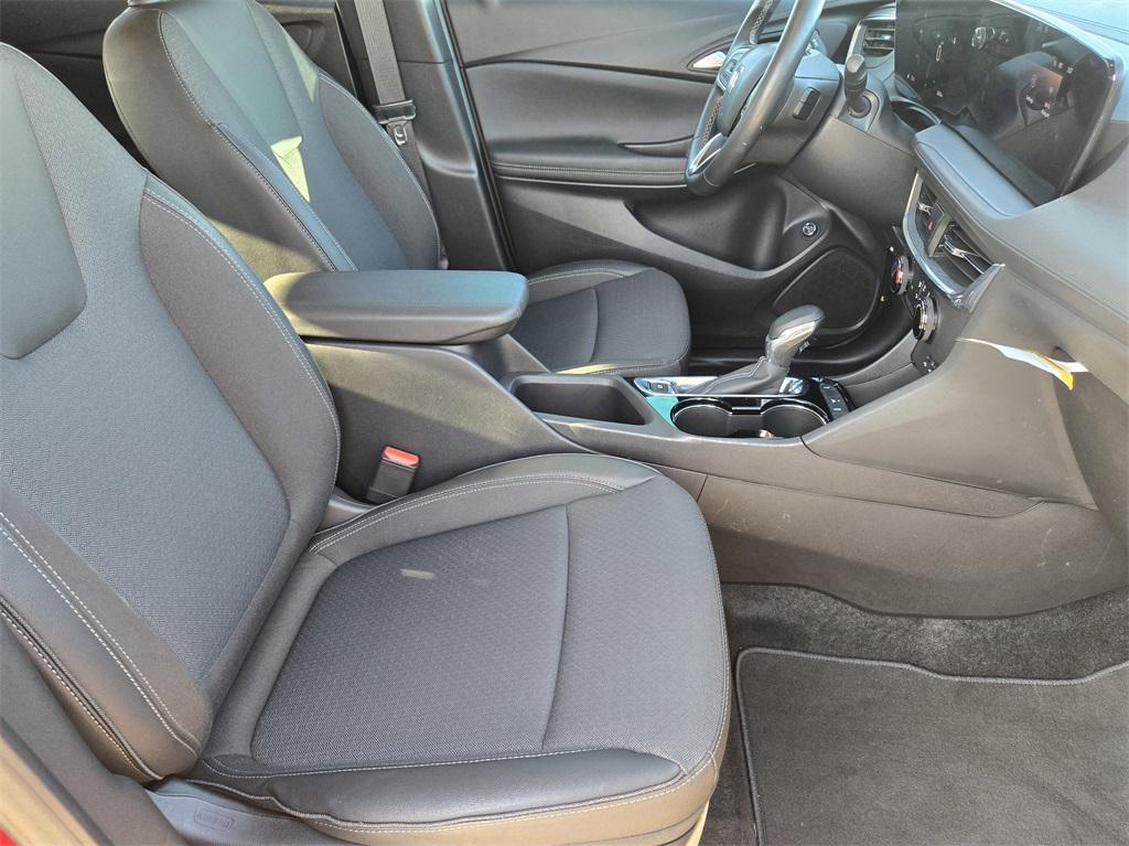 used 2025 Buick Encore GX car, priced at $21,565