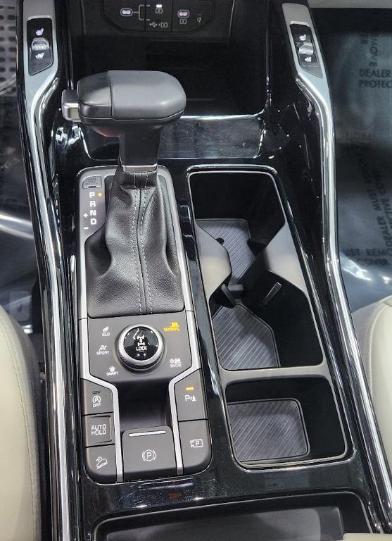 used 2024 Kia Sorento car, priced at $34,488