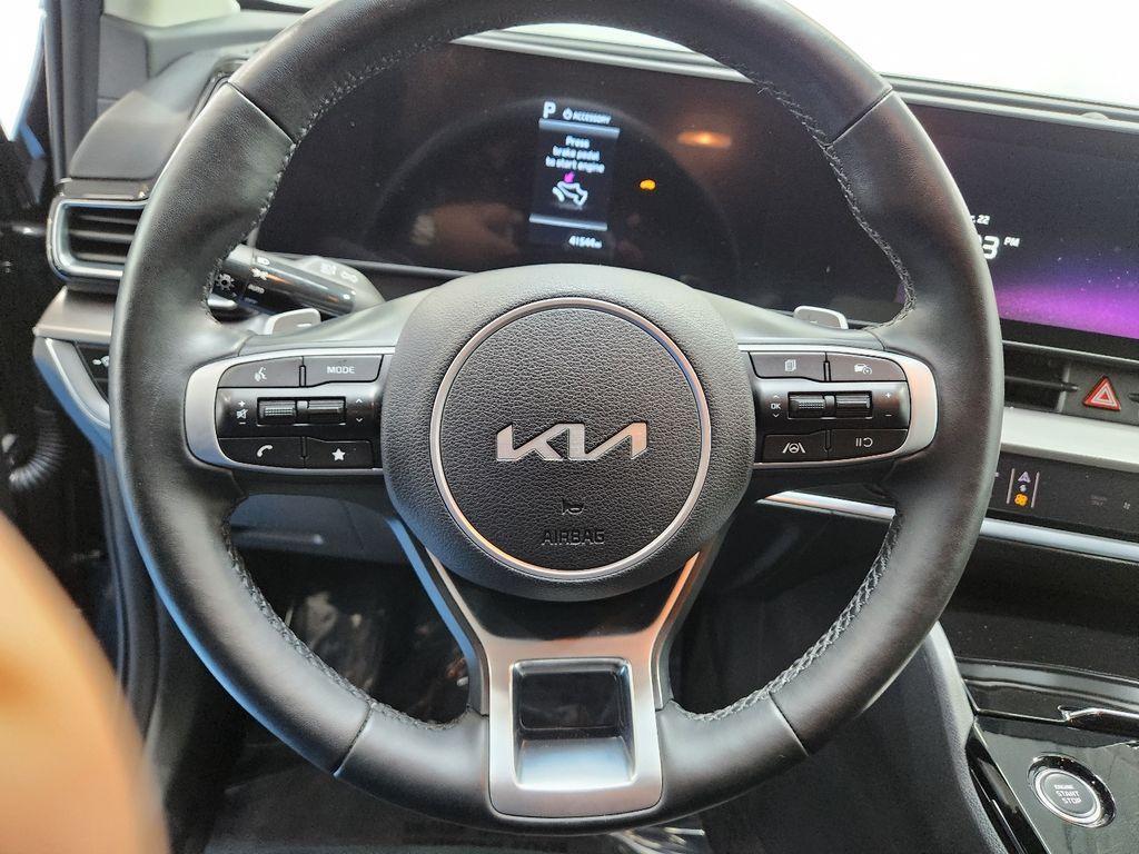 used 2023 Kia Sportage Hybrid car, priced at $24,888