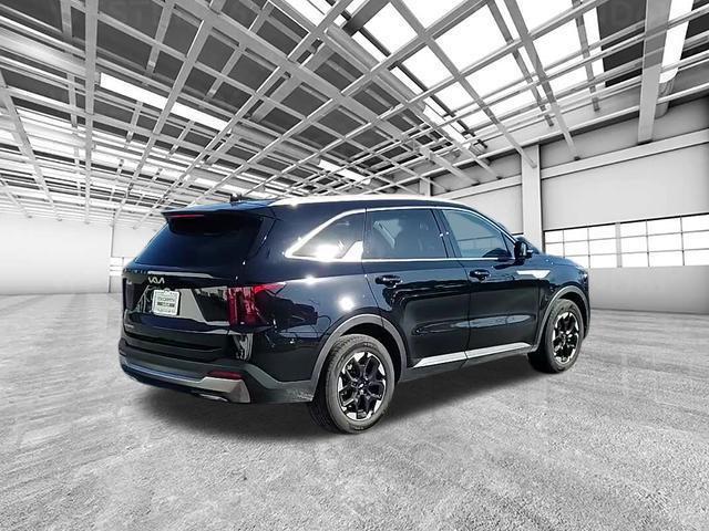 used 2025 Kia Sorento car, priced at $30,288