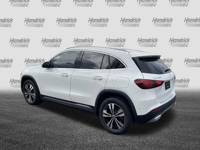 used 2025 Mercedes-Benz GLA 250 car, priced at $39,990