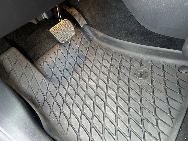 used 2025 Mercedes-Benz GLB 250 car, priced at $44,990