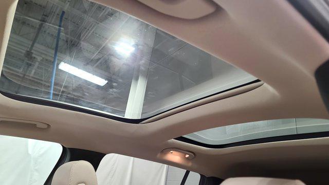 new 2026 Mercedes-Benz GLB 250 car, priced at $51,595