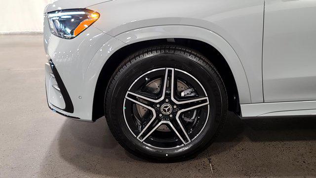 new 2026 Mercedes-Benz GLE 450 car, priced at $85,035