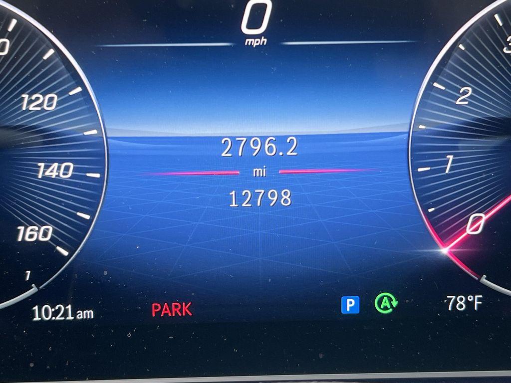 Mercedes-Benz GLE view 23