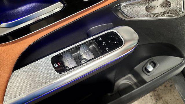 new 2026 Mercedes-Benz GLC 300 car, priced at $59,365