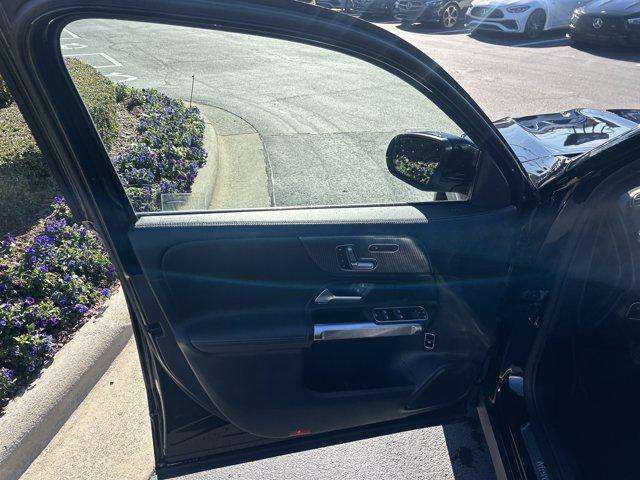 used 2022 Mercedes-Benz GLB 250 car, priced at $29,990