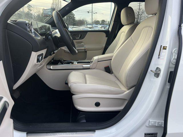 used 2025 Mercedes-Benz GLB 250 car, priced at $44,790