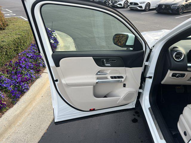 used 2025 Mercedes-Benz GLB 250 car, priced at $44,790