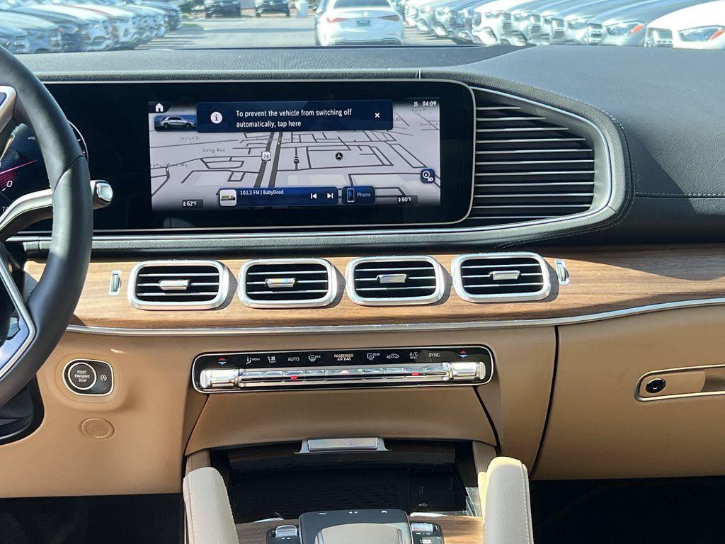 Mercedes-Benz GLE view 29