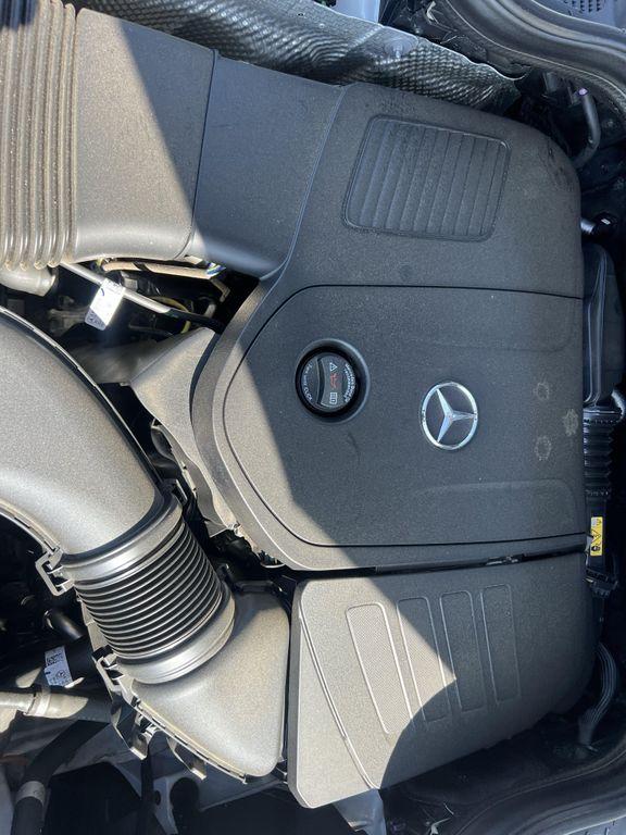 Mercedes-Benz GLE view 34