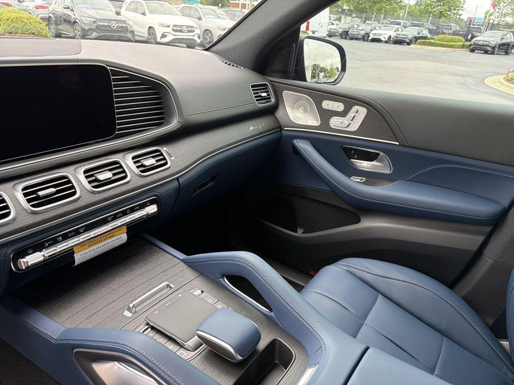 new 2026 Mercedes-Benz GLE 450 car, priced at $105,346