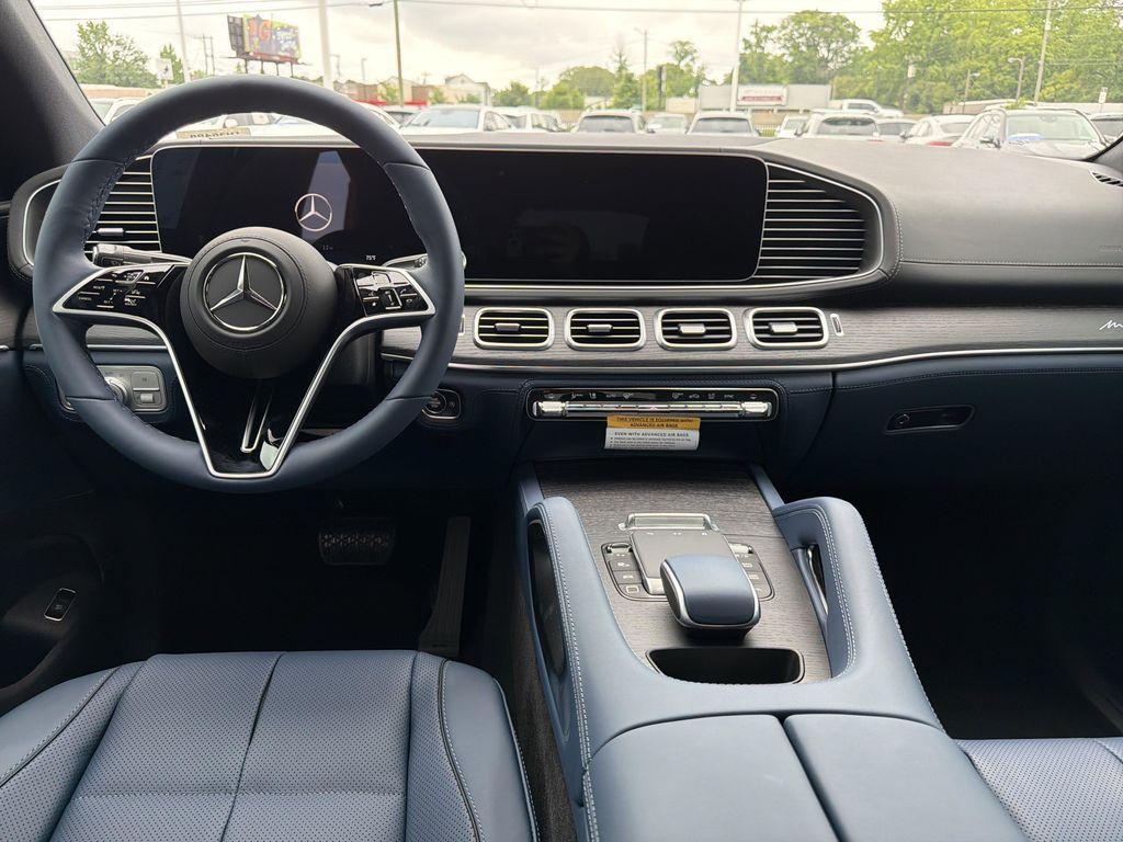 new 2026 Mercedes-Benz GLE 450 car, priced at $105,346