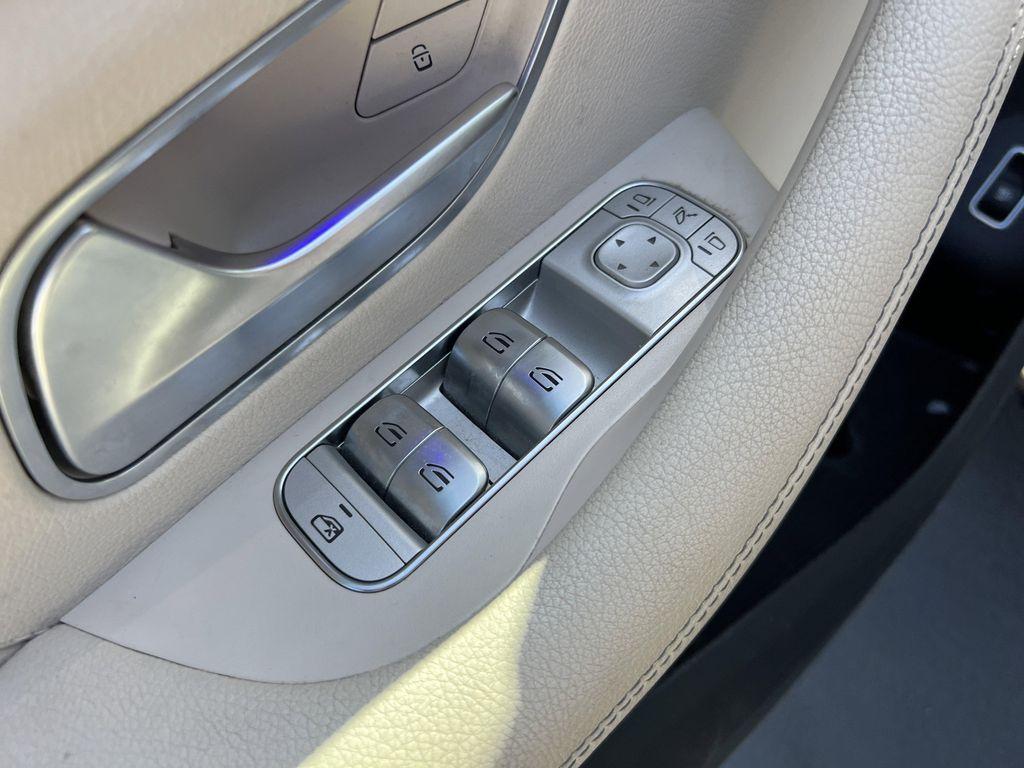 used 2023 Mercedes-Benz GLE 350 car, priced at $50,789
