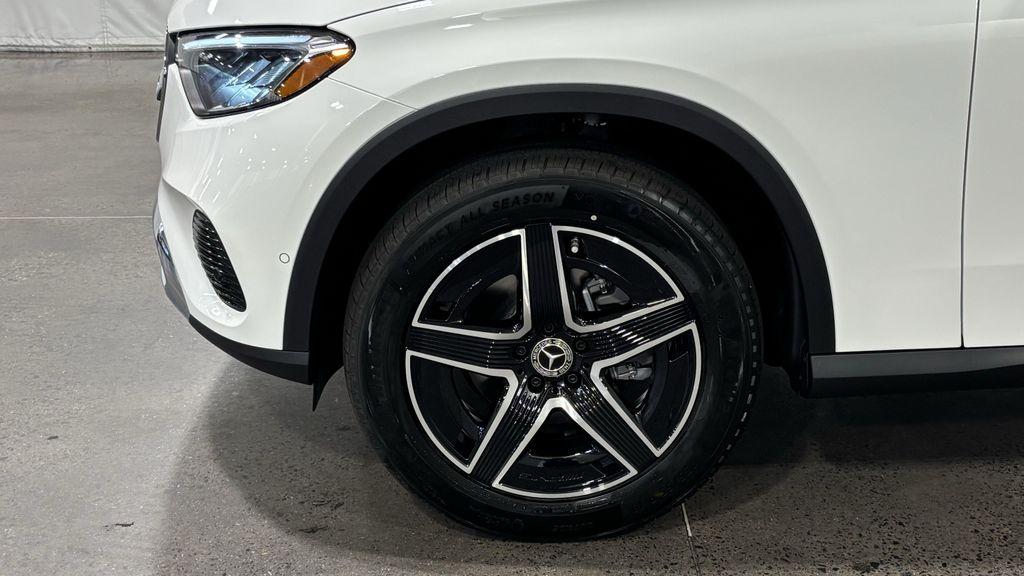 new 2026 Mercedes-Benz GLC 300 car, priced at $60,311