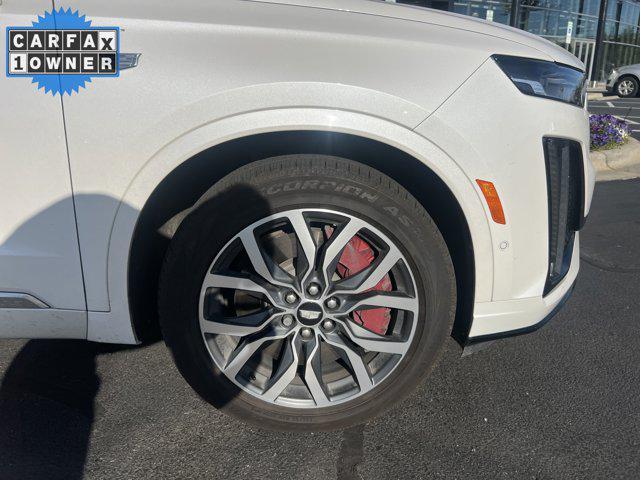 used 2022 Cadillac XT6 car, priced at $31,789