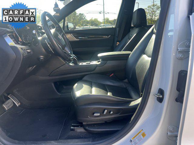 used 2022 Cadillac XT6 car, priced at $31,789