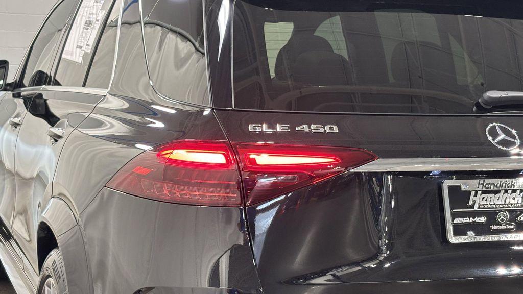 new 2026 Mercedes-Benz GLE 450 car, priced at $91,566