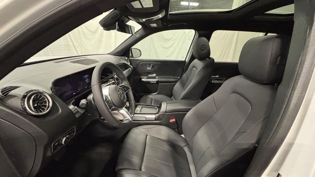 new 2026 Mercedes-Benz GLB 250 car, priced at $53,816