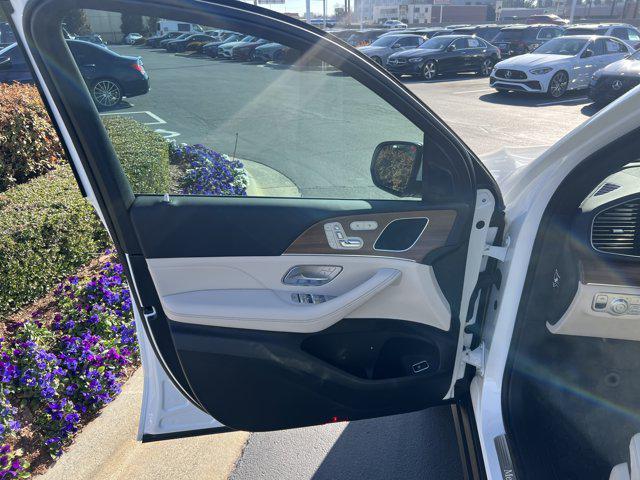 used 2025 Mercedes-Benz GLE 350 car, priced at $60,990