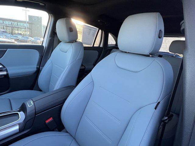 new 2026 Mercedes-Benz GLA 250 car, priced at $52,015