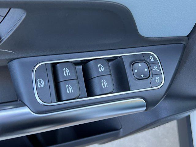 new 2026 Mercedes-Benz GLA 250 car, priced at $52,015