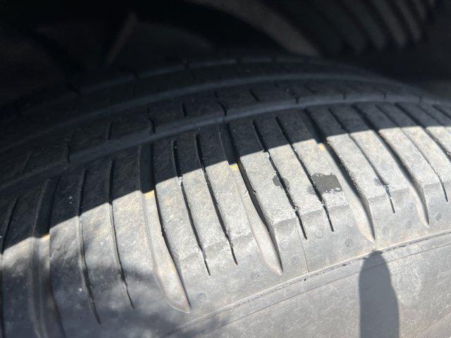 used 2024 Mercedes-Benz GLE 350 car, priced at $53,990