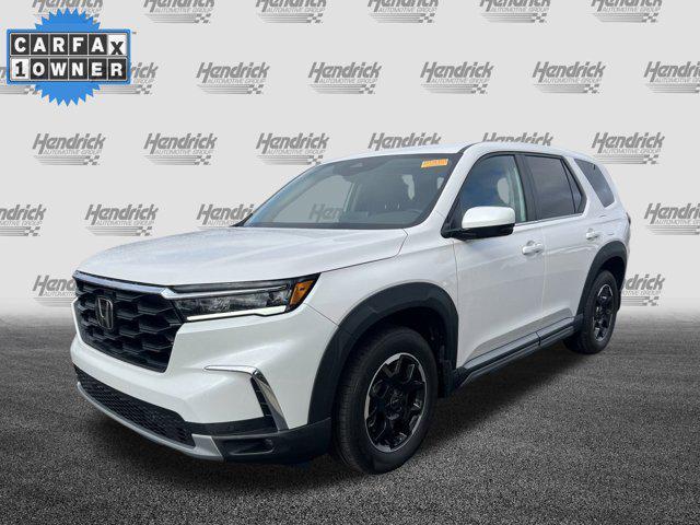 used 2025 Honda Pilot car, priced at $39,190