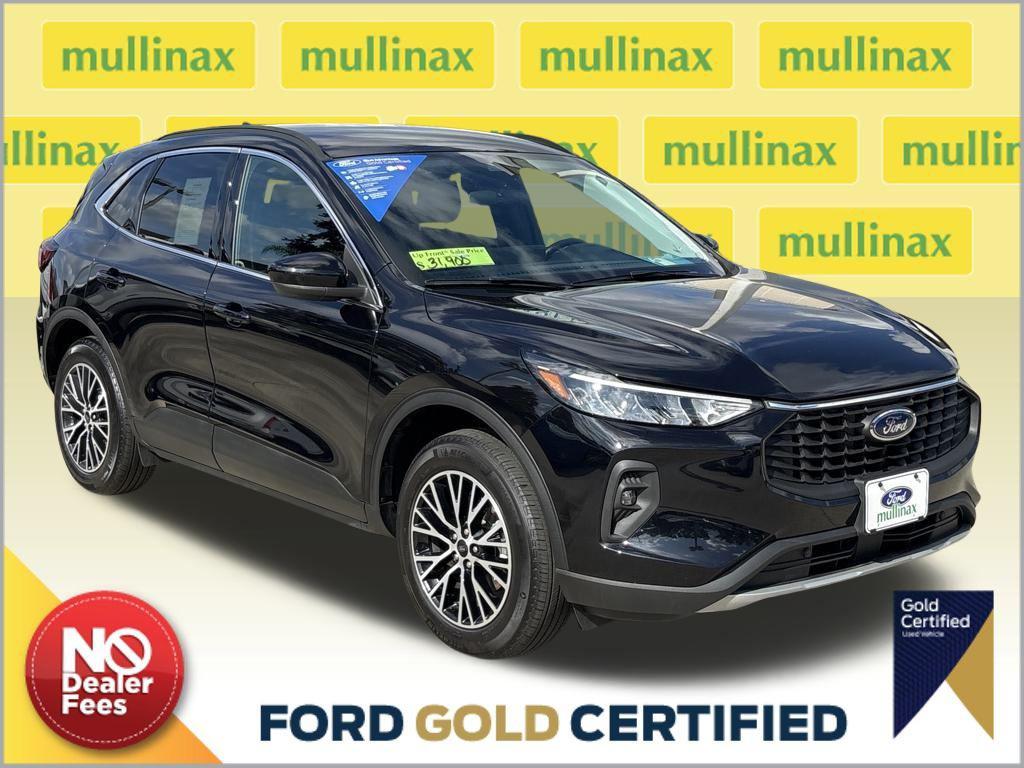 used 2025 Ford Escape PHEV car, priced at $30,800