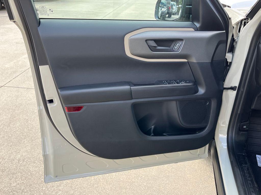 new 2025 Ford Bronco Sport car, priced at $31,965