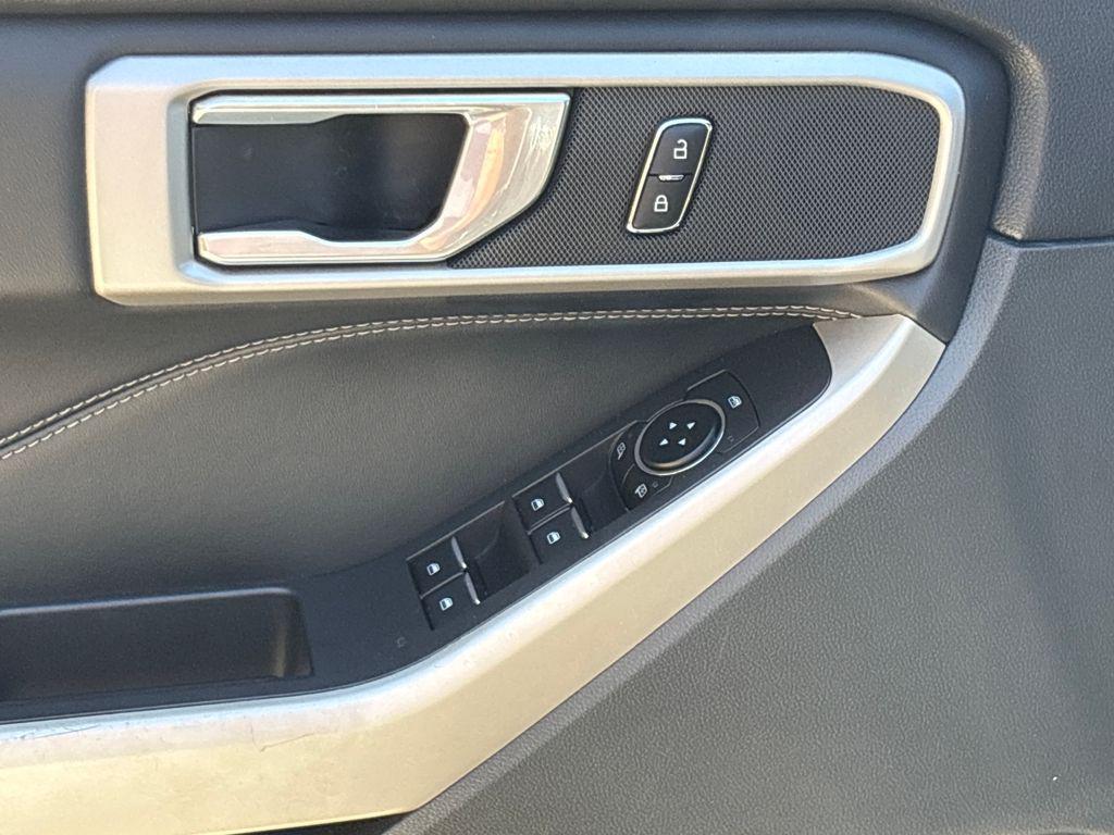 used 2023 Ford Explorer car, priced at $28,500