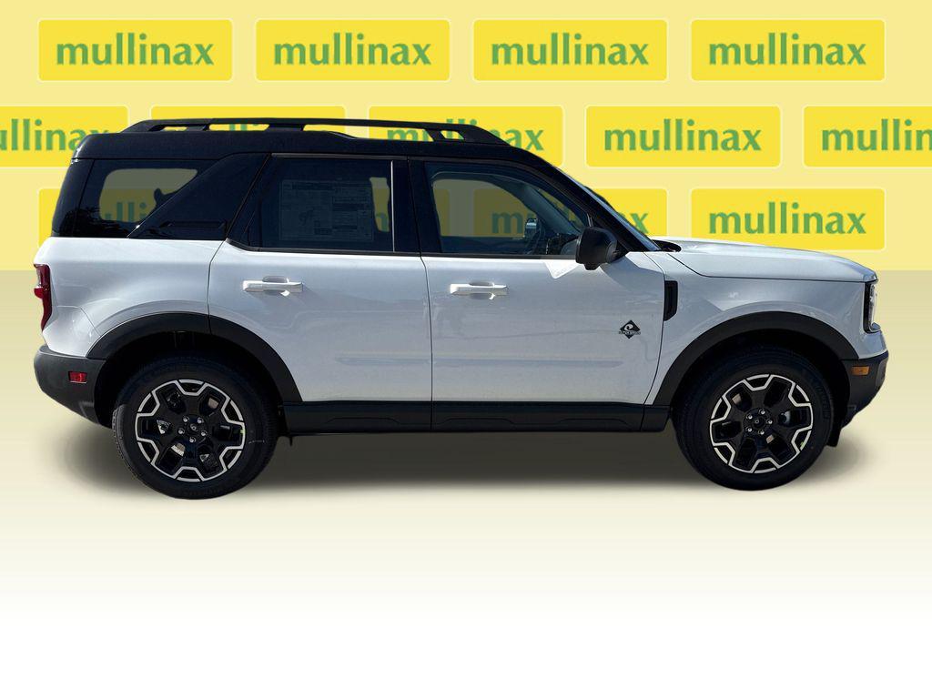 new 2025 Ford Bronco Sport car, priced at $35,691