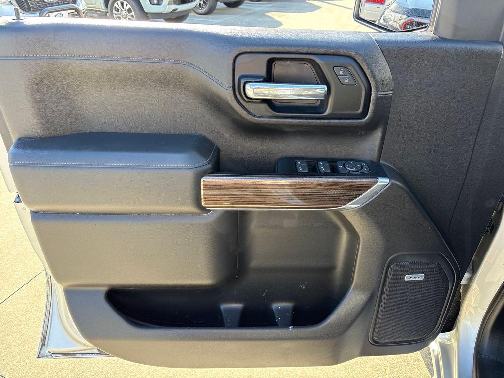 used 2019 Chevrolet Silverado 1500 car, priced at $30,000