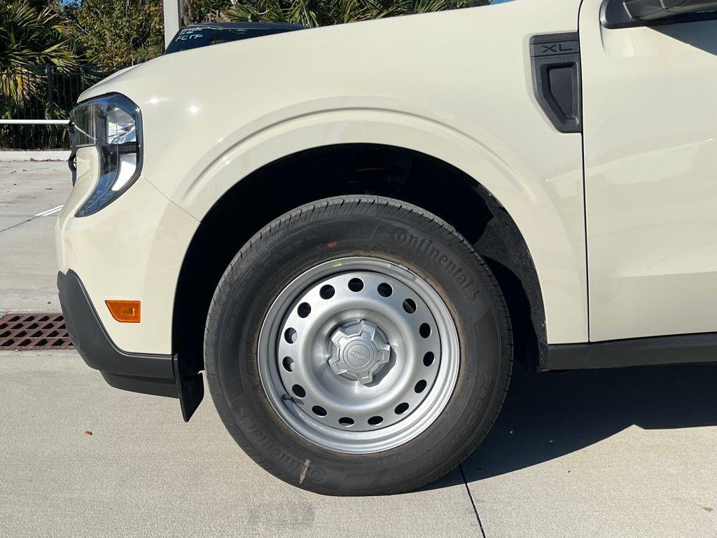 new 2025 Ford Maverick car, priced at $27,250