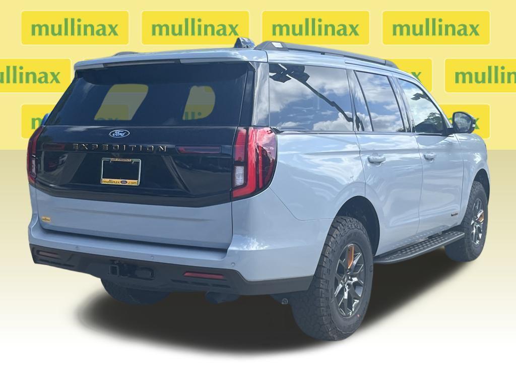 new 2026 Ford Expedition car, priced at $82,771