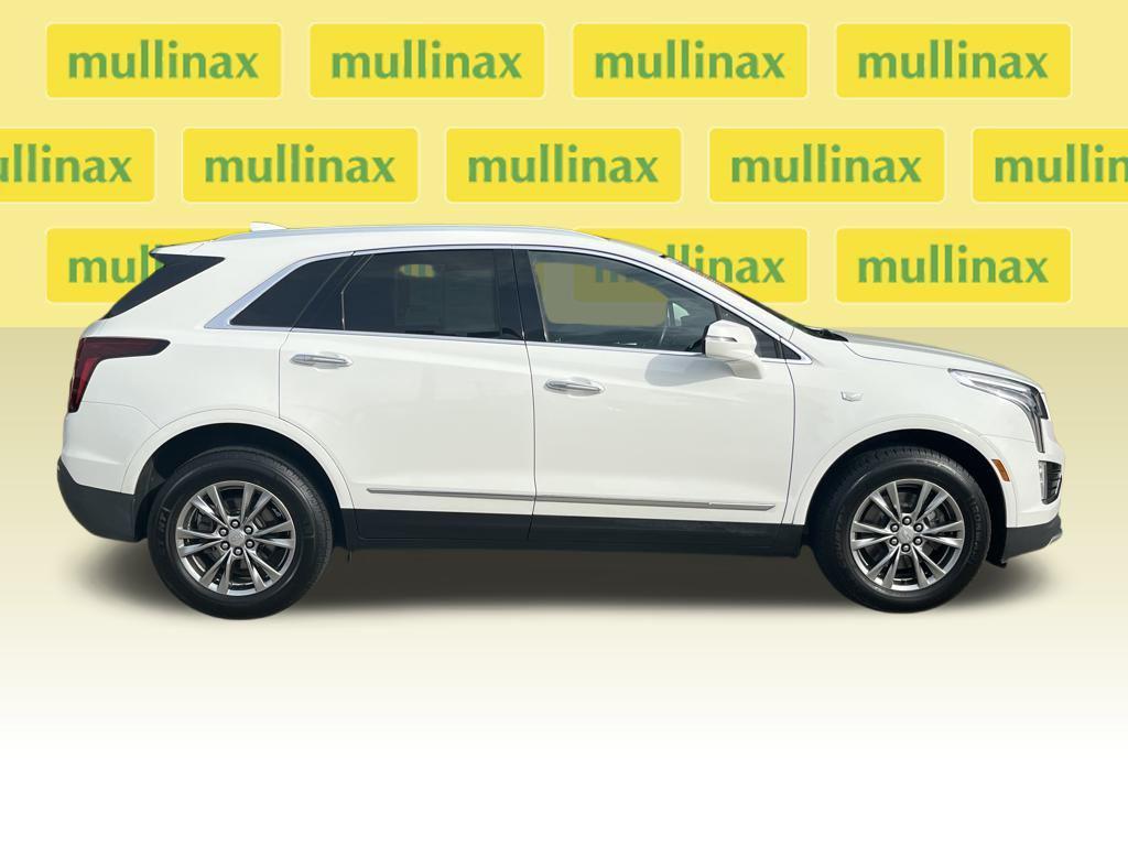 used 2021 Cadillac XT5 car, priced at $17,000