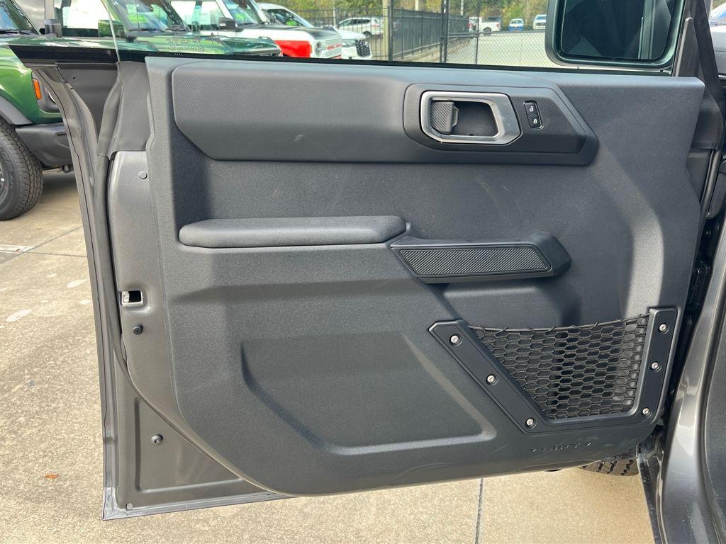 new 2025 Ford Bronco car, priced at $41,562