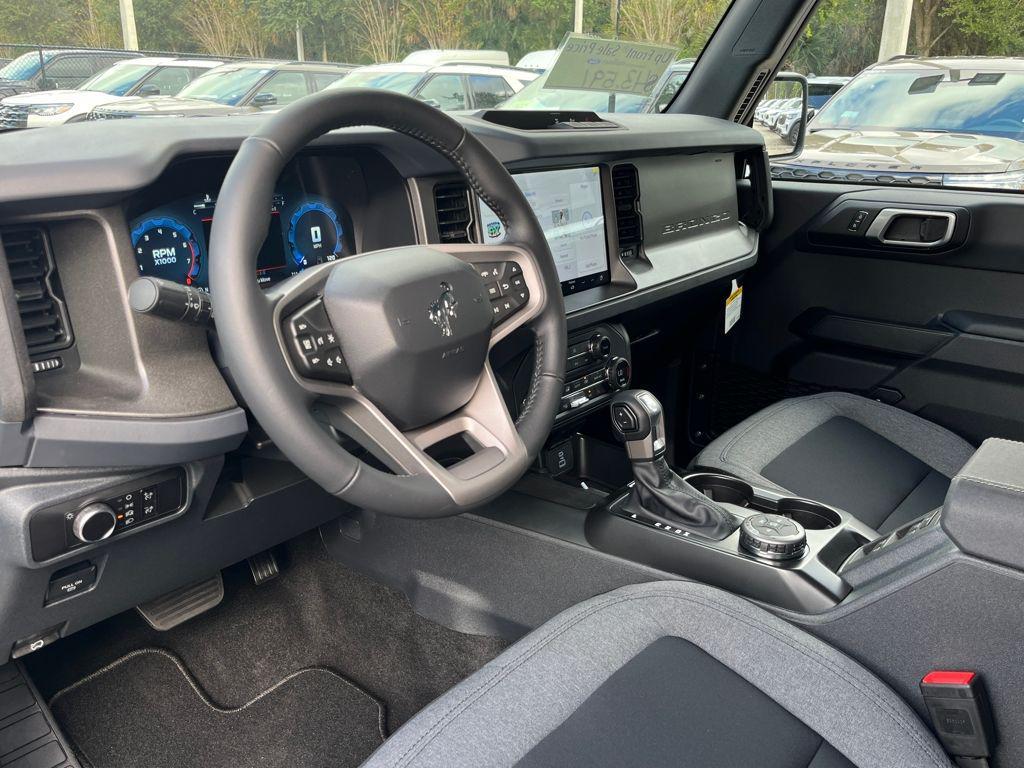 new 2025 Ford Bronco car, priced at $41,562