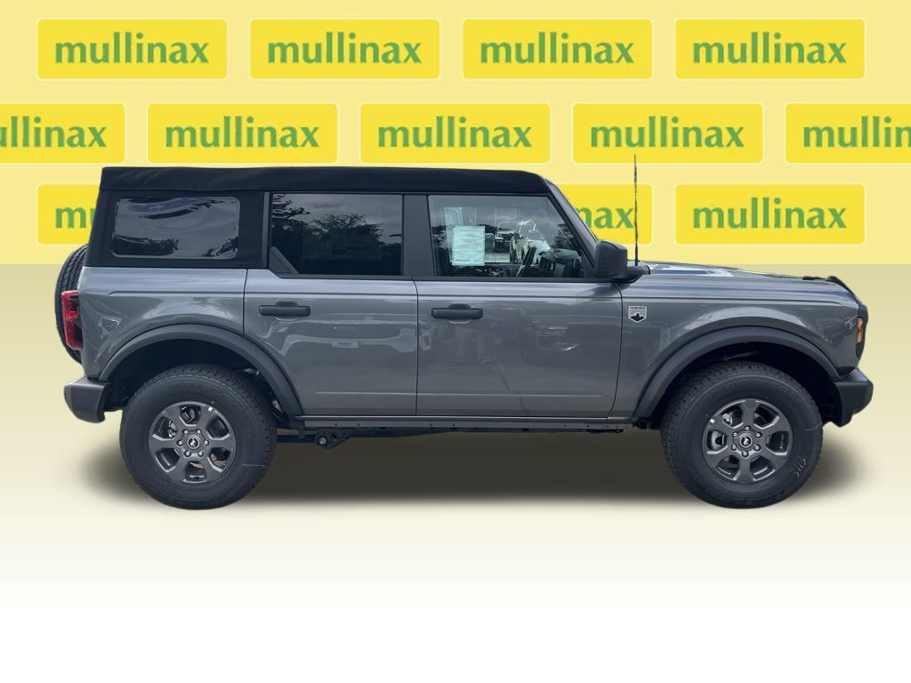 new 2025 Ford Bronco car, priced at $41,562