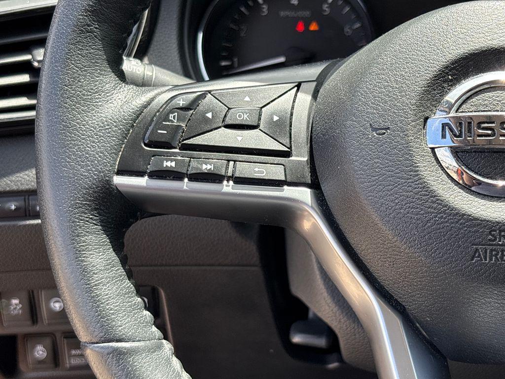 used 2019 Nissan Rogue car, priced at $12,001