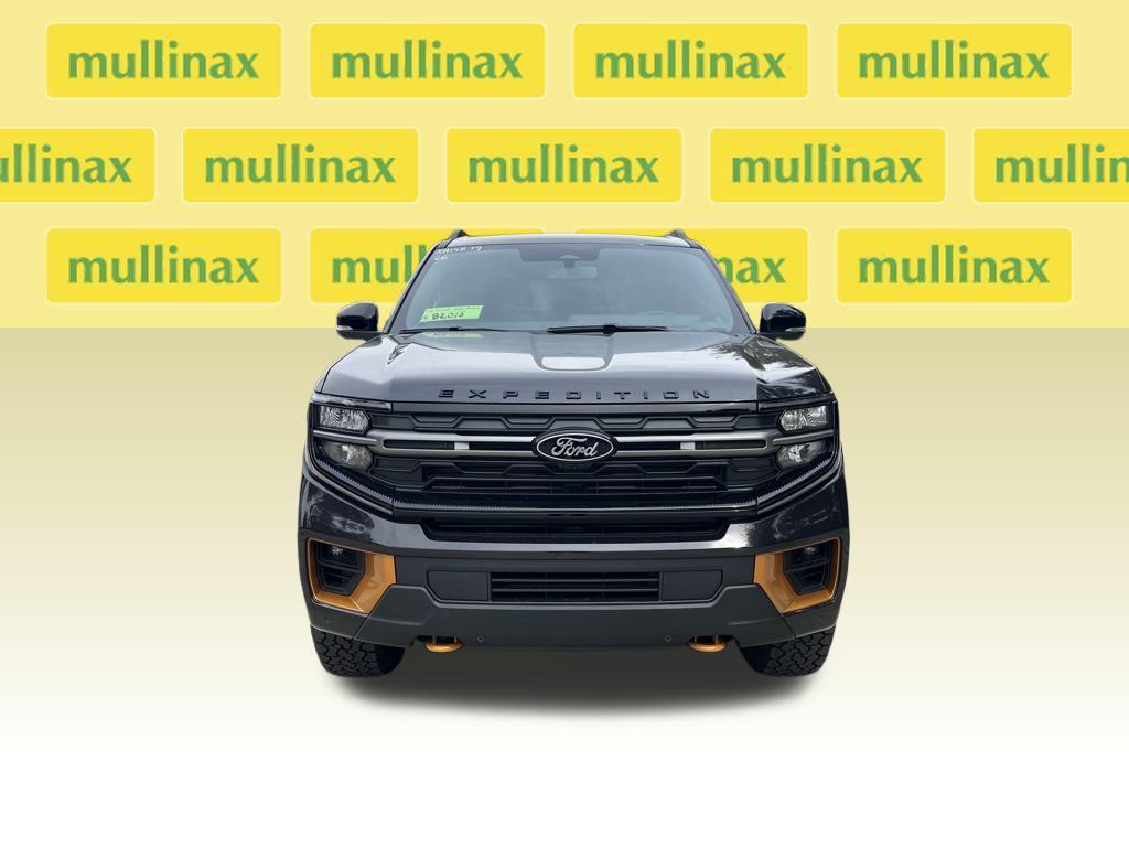 new 2026 Ford Expedition car, priced at $78,181