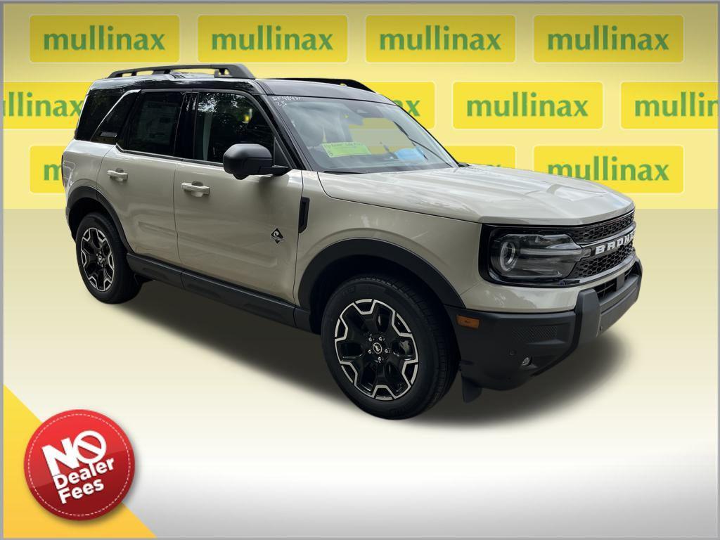 new 2025 Ford Bronco Sport car, priced at $38,027