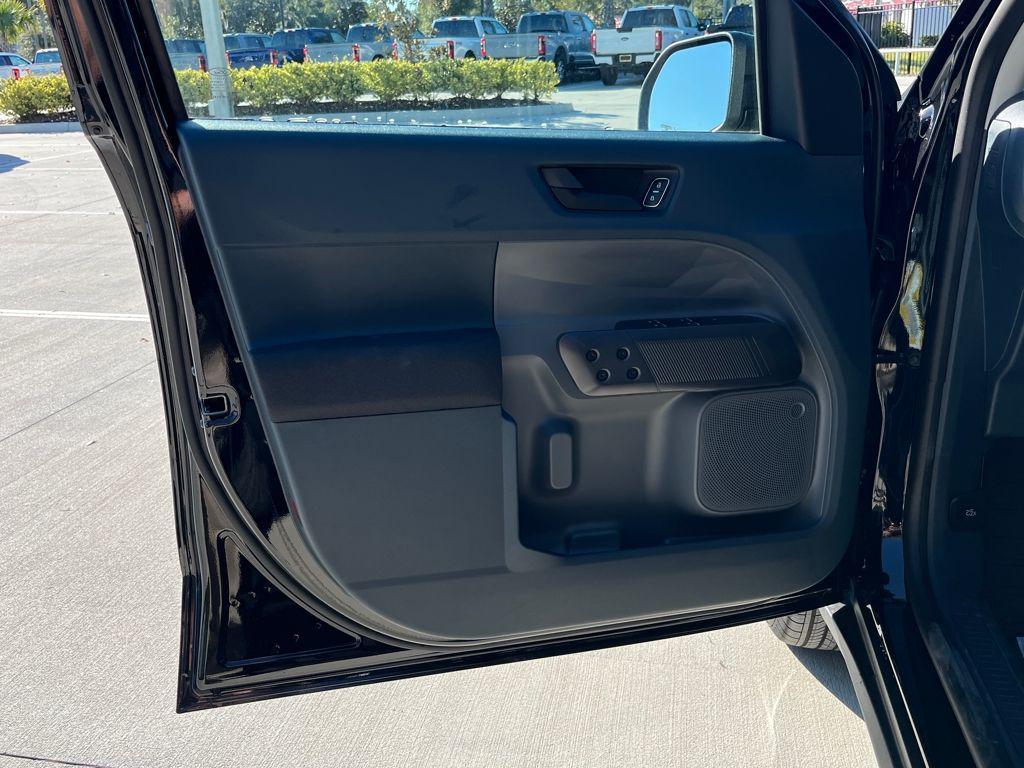 new 2025 Ford Maverick car, priced at $27,250