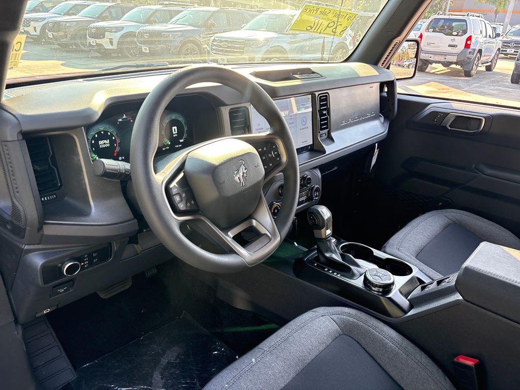 new 2025 Ford Bronco car, priced at $40,236