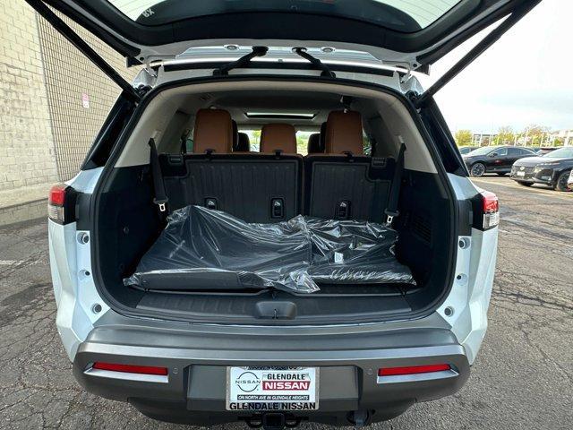 new 2026 Nissan Pathfinder car, priced at $48,312